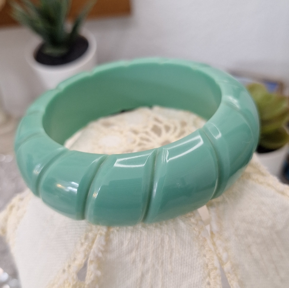 Chunky Teal Green Tire Rope Design Bangle with Carved Look Vintage Bracelet